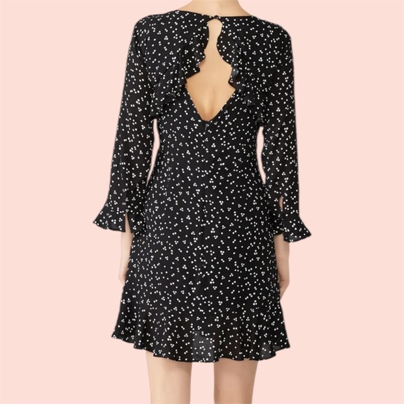 MINKPINK Dresses & Skirts - MINKPINK Black & White Dandelion Mini Dress w Keyhole Flutter Back